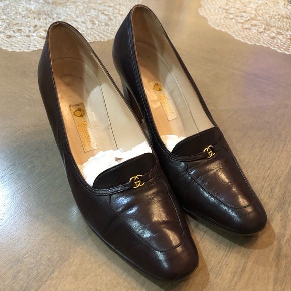 VINTAGE 1970s GUCCI Designer Luxury Italian Charm Mahogany Leather Heel Pumps - Picture 2 of 15